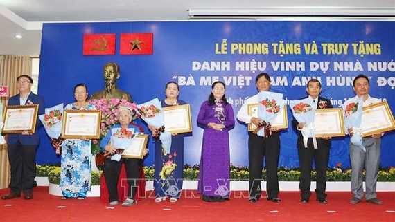 Tổng hợp th&#244;ng tin b&#225;o ch&#237; li&#234;n quan đến TP. Hồ Ch&#237; Minh ng&#224;y 18/10/2019 - Ảnh 1