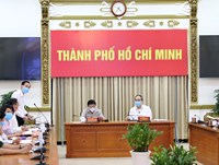 Cập nhật hình ảnh Giao ban trực tuyến về tình hình dịch bệnh tại TP. Hồ Chí Minh