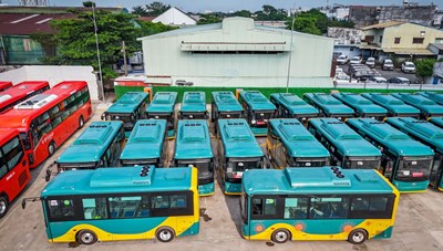 17 tuyến buýt điện kết nối metro số 1 chính thức lăn bánh từ đâu?