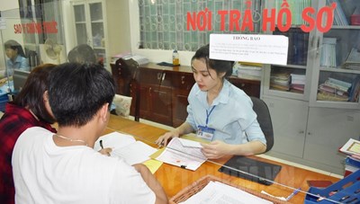 TPHCM: Chủ tịch UBND cấp huyện được ủy quyền một số nhiệm vụ, quyền hạn cho Chủ tịch UBND cấp xã