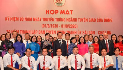 90 năm sắt son với Đảng