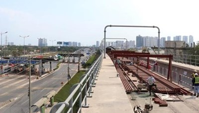 Thi công hạng mục cấp điện toàn tuyến metro Bến Thành-Suối Tiên