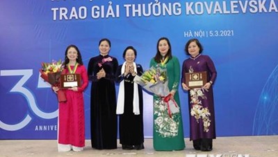 Vinh danh tập thể và cá nhân đoạt Giải thưởng Kovalevskaia 2020