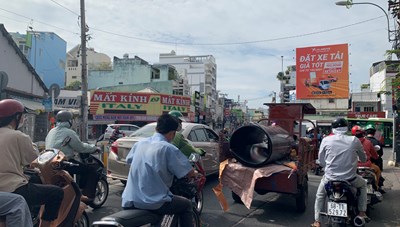 Cao điểm kiểm tra xử lý xe cũ nát, xe tự chế trên địa bàn TPHCM