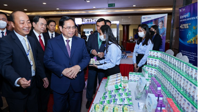 Vinamilk tăng đầu tư cho các dự án phát triển ngành sữa tại Campuchia 