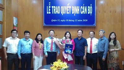 Bà Trần Thị Bích Trâm giữ chức vụ Phó Chủ tịch UBND quận 11