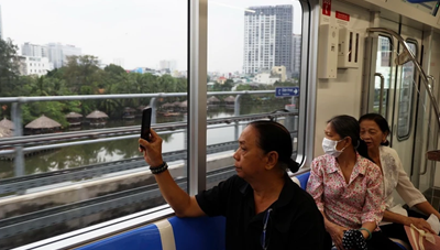 Hai tuần vận hành metro số 1 Bến Thành-Suối Tiên: Khách tăng gấp 3 lần kế hoạch