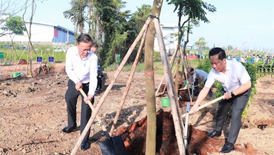 Tổng hợp thông tin báo chí liên quan đến TP. Hồ Chí Minh ngày 13/11/2023