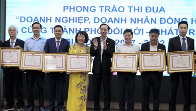 UBND quận huyện có vai trò quan trọng trong phát triển cộng đồng doanh nghiệp