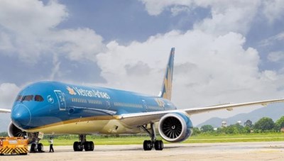 Vietnam Airlines khôi phục 3 đường bay nội địa, mở bán vé rẻ