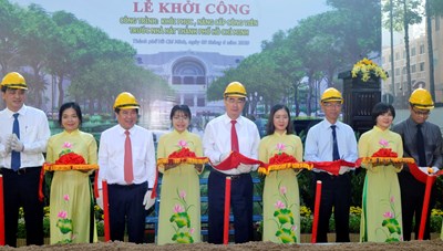 Khởi công công trình khôi phục, nâng cấp công viên trước Nhà hát Thành phố