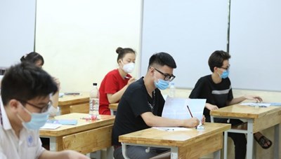 Kết quả thi tốt nghiệp THPT năm 2021: Lịch sử và tiếng Anh vẫn là 2 môn có điểm thi thấp nhất  ​