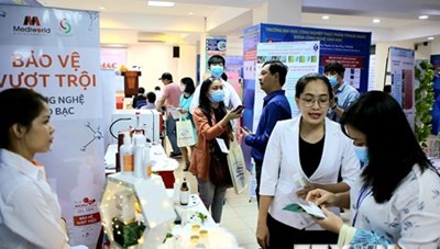 TP. HCM: Khai mạc chợ công nghệ và thiết bị chuyên ngành Techmart