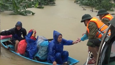 Hỗ trợ 670 tỷ đồng cho các địa phương khắc phục hậu quả bão, lũ