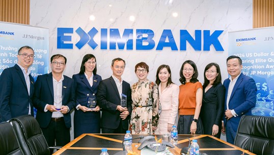 EXIMBANK nhận Giải thưởng “Chất lượng thanh toán quốc tế xuất sắc” từ hai tổ chức Tài chính Quốc tế