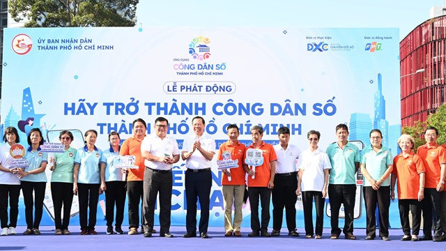 TP. HCM phát động chương trình “Hãy trở thành công dân số”