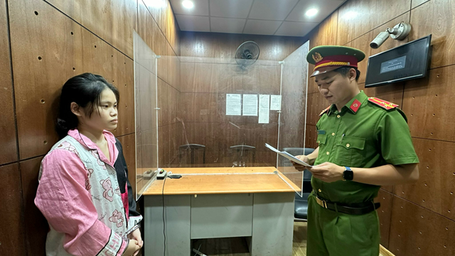 Công an TPHCM khởi tố Phạm Huỳnh Nhật Vi về tội "Chiếm đoạt người dưới 16 tuổi" và "Sử dụng người dưới 16 tuổi vào mục đích khiêu dâm"