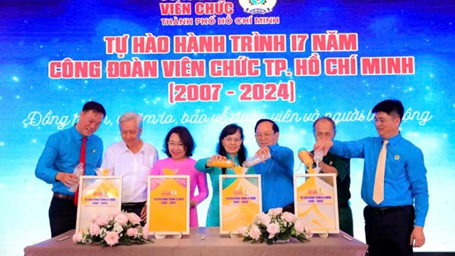 Họp mặt cán bộ Công đoàn Viên chức TP. HCM các thời kỳ