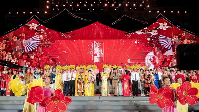 TPHCM tổ chức nhiều hoạt động Tết Văn hóa - Nghĩa tình mừng Xuân Ất Tỵ năm 2025