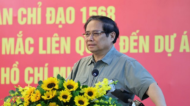 Thủ tướng Phạm Minh Chính làm việc với TP. HCM về tháo gỡ khó khăn cho các dự án trên địa bàn