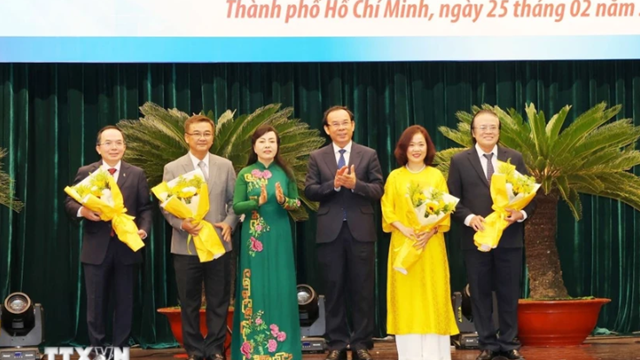 Thành phố Hồ Chí Minh tôn vinh các những "chiến sỹ áo trắng"