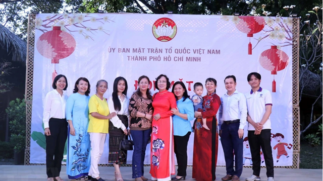 Thành phố Hồ Chí Minh: 67 gia đình Việt đỡ đầu sinh viên Lào, Campuchia