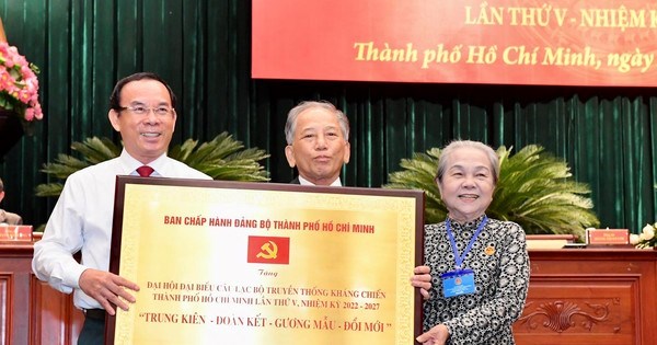 Bí thư Thành ủy TPHCM Nguyễn Văn Nên: Nhân chứng lịch sử là “báu vật” để giáo dục thế hệ nối tiếp