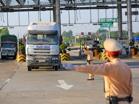 Bộ trưởng GTVT: Vận chuyển hàng hóa vùng dịch phải được thông suốt