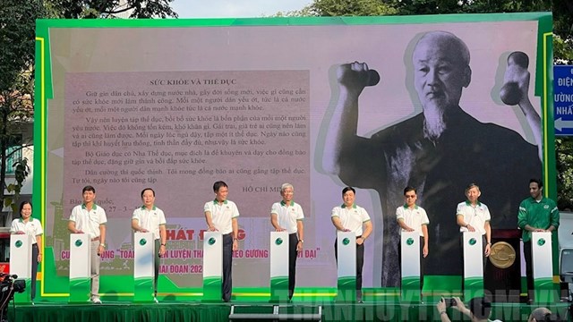 Hơn 30.000 người dân TPHCM hưởng ứng tham gia ngày chạy Olympic vì sức khỏe toàn dân năm 2021