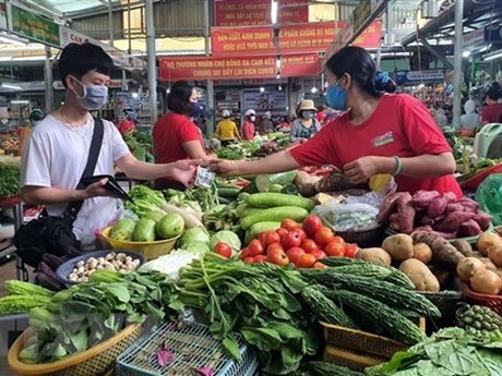 TPHCM thí điểm chợ truyền thống trở lại, xử lý nghiêm việc đầu cơ