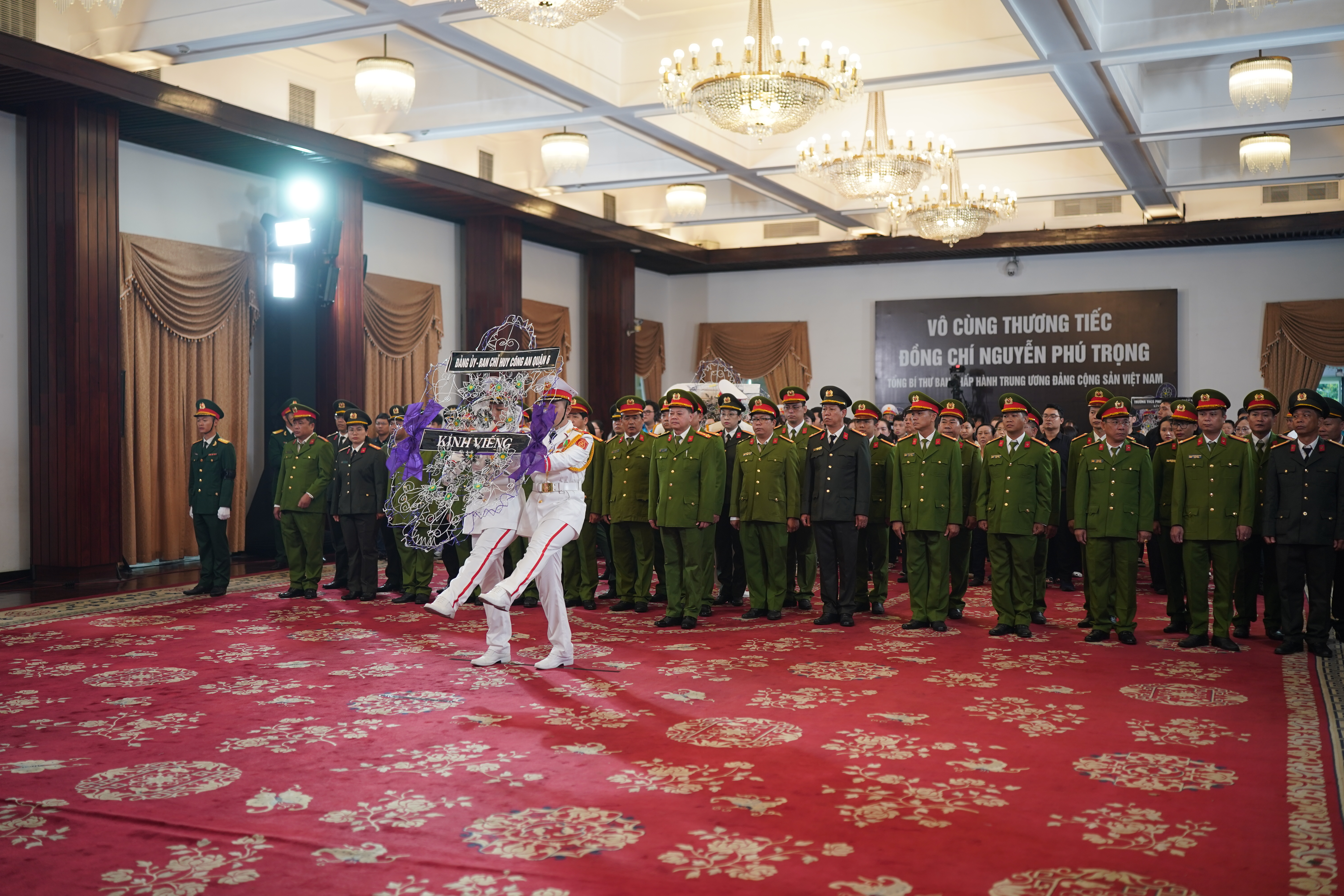 H&#236;nh ảnh, Video Lễ tang Tổng B&#237; thư Nguyễn Ph&#250; Trọng ng&#224;y 26.7.2024 - Ảnh 1