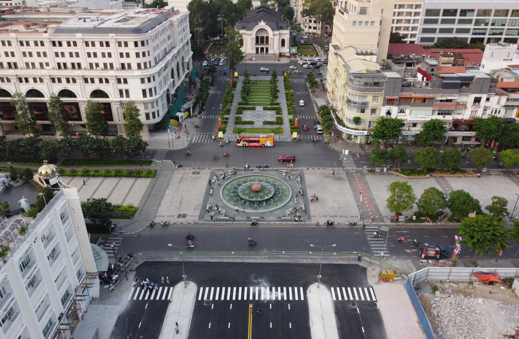 Tổ chức giao thông tại khu vực giao lộ Nguyễn Huệ Lê Lợi và Công