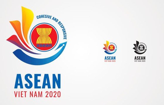 Hoa sen tr&ecirc;n logo ASEAN 2020 với 3 c&aacute;nh đa sắc tượng trưng cho 3 trụ cột của Cộng đồng ASEAN được sắp xếp theo một hướng, tượng trưng cho sự gắn kết ASEAN trong tranh thủ vận hội, th&iacute;ch ứng th&aacute;ch thức.