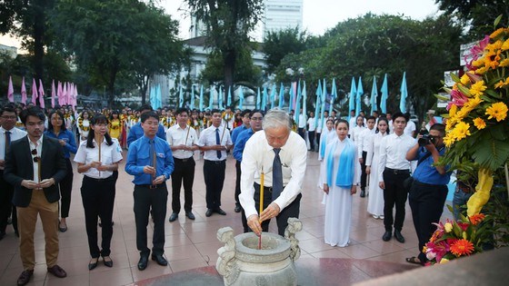 Học sinh, sinh vi&#234;n TP. Hồ Ch&#237; Minh lu&#244;n nu&#244;i dưỡng đam m&#234;, kh&#225;t vọng - Ảnh 2