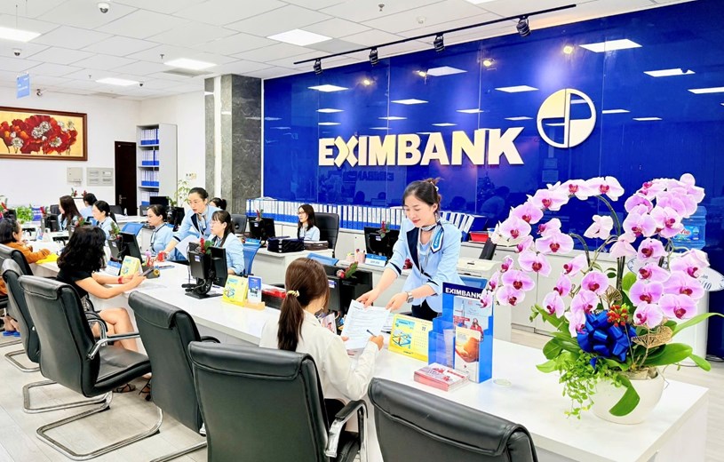 Sự nỗ lực đồng l&ograve;ng của ban l&atilde;nh đạo v&agrave; đội ngũ nh&acirc;n vi&ecirc;n đ&atilde; gi&uacute;p Eximbank đạt được những kết quả kinh doanh ấn tượng năm 2024.