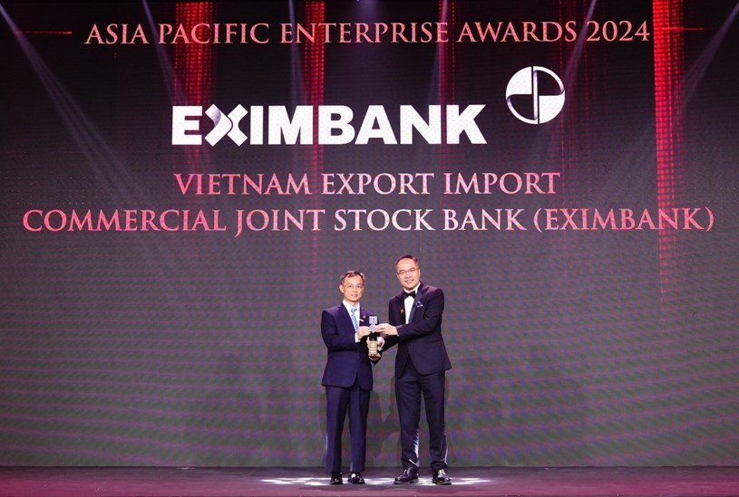 Eximbank đ&atilde; vinh dự được trao giải thưởng &ldquo;Doanh nghiệp xuất sắc Ch&acirc;u &Aacute; - Asia Pacific Enterprise Awards (APEA)&rdquo; năm 2024.