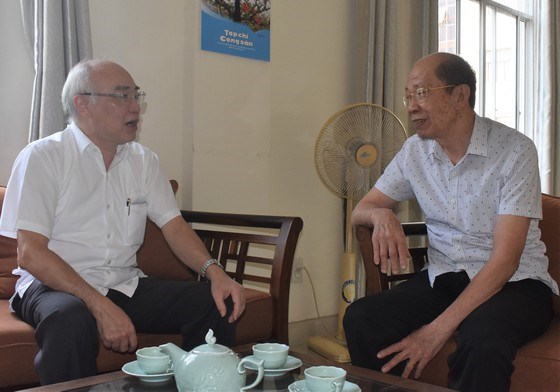 Trưởng Ban Tuyên giáo Thành ủy TPHCM Phan Nguyễn Như Khuê thăm, chúc Tết Nhâm Dần gia đình các đồng chí nguyên lãnh đạo TPHCM