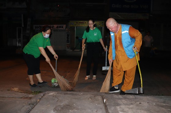 Việc l&agrave;m của Thượng tọa Th&iacute;ch Duy Trấn đ&atilde; gieo cho người d&acirc;n &yacute; thức bảo vệ m&ocirc;i trường