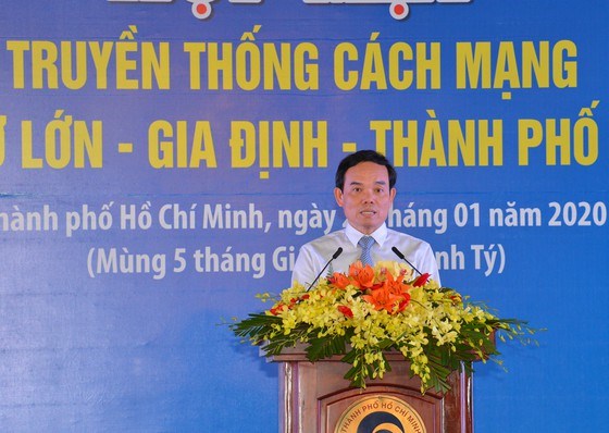 Ph&oacute; B&iacute; thư thường trực Th&agrave;nh ủy&nbsp;TPHCM&nbsp;Trần Lưu Quang ph&aacute;t biểu. Ảnh: VIỆT DŨNG&nbsp;