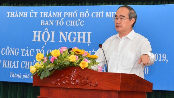 B&iacute; thư Th&agrave;nh ủy TPHCM Nguyễn Thiện Nh&acirc;n ph&aacute;t biểu tại Hội nghị tổng kết c&ocirc;ng t&aacute;c tổ chức x&acirc;y dựng Đảng. Ảnh: VIỆT DŨNG