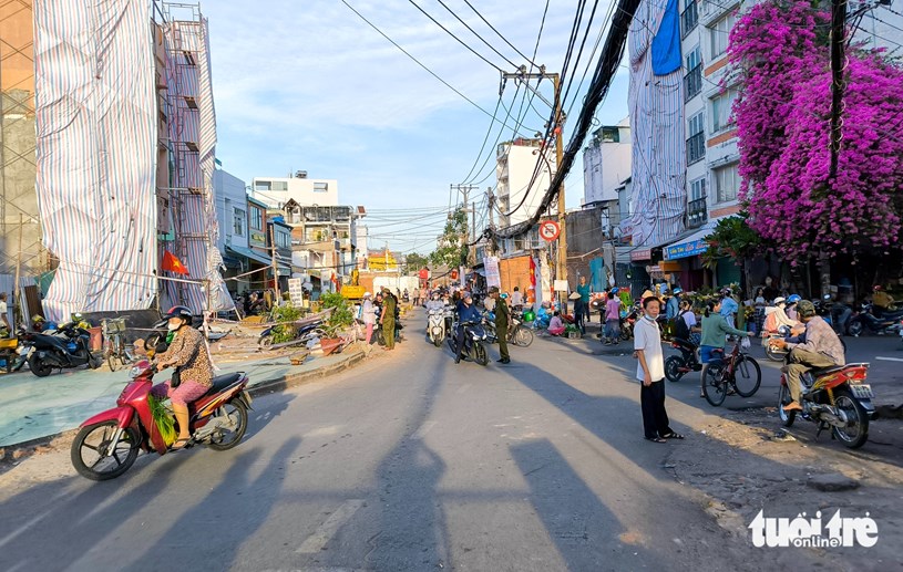 Đoạn 600m được khởi c&ocirc;ng l&agrave; n&uacute;t thắt cổ chai của to&agrave;n tuyến - Ảnh: CH&Acirc;U TUẤN &nbsp;