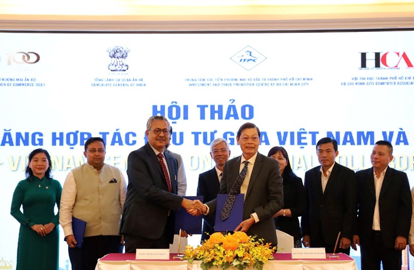 Lễ k&yacute; kết bi&ecirc;n bản ghi nhớ hợp t&aacute;c giữa Ph&ograve;ng Thương mại Ấn Độ (ICC) v&agrave; Hiệp hội Doanh nghiệp TPHCM (HUBA). Ảnh: VGP/LA &nbsp;