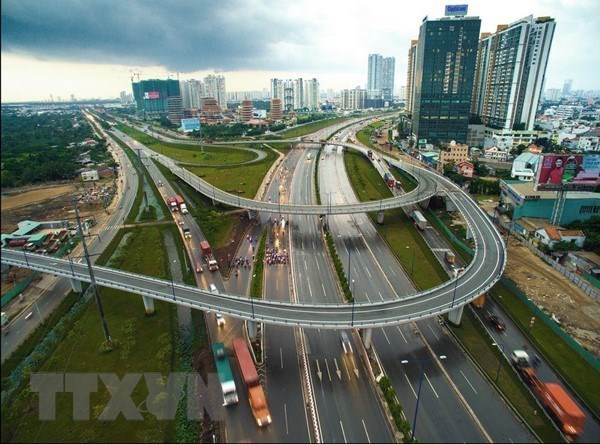 Khu vực C&aacute;t L&aacute;i-Xa lộ H&agrave; Nội, g&oacute;p phần ph&aacute;t triển khu đ&ocirc; thị mới tại Quận 2, TP Hồ Ch&iacute; Minh. (Ảnh: Tư liệu/TTXVN ph&aacute;t)