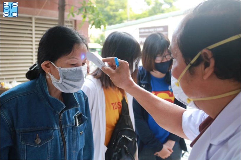 Một m&#244; h&#236;nh hiệu quả l&#224;m giảm nguy cơ l&#226;y nhiễm COVID-19 cho nh&#226;n vi&#234;n y tế trong m&#244;i trường bệnh viện - Ảnh 5