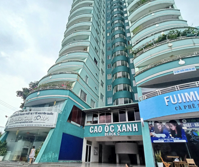 Chung cư Cao ốc Xanh (block C, A) do C&ocirc;ng ty CP Đầu tư v&agrave;&nbsp;X&acirc;y dựng&nbsp;số 8 l&agrave;m chủ đầu tư chưa nghiệm thu ph&ograve;ng ch&aacute;y chữa ch&aacute;y. Ảnh: Viết Dũng.