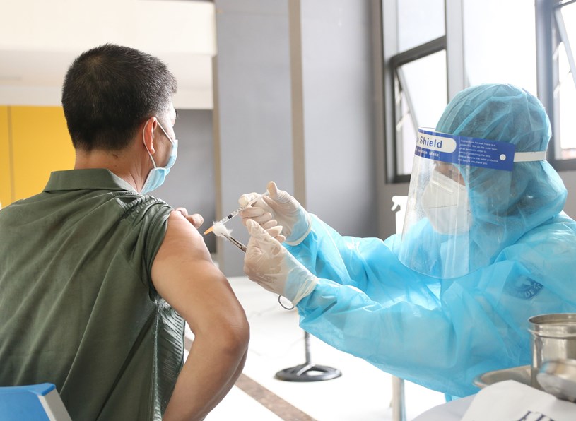 Triển khai ti&ecirc;m vắc xin tại TP Thủ Đức &ndash; khu vực 2 (Văn T&ugrave;ng &ndash; TTYT TP Thủ Đức)