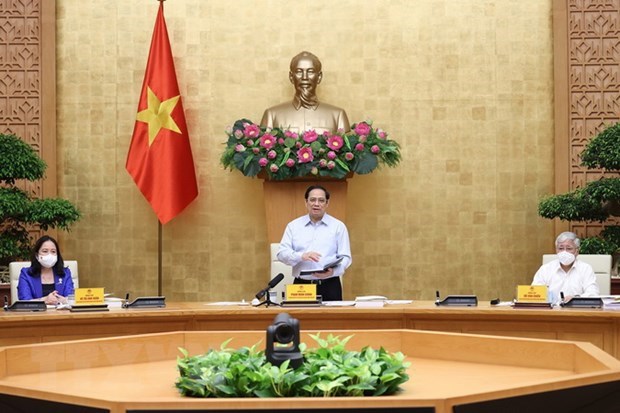 Thủ tướng Phạm Minh Ch&iacute;nh chủ tr&igrave; phi&ecirc;n họp. &nbsp;(Ảnh: Dương Giang/TTXVN)