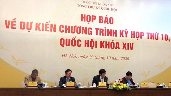 Kỳ họp thứ 10, Quốc hội kh&#243;a XIV khai mạc s&#225;ng ng&#224;y 20/10 - Ảnh 1