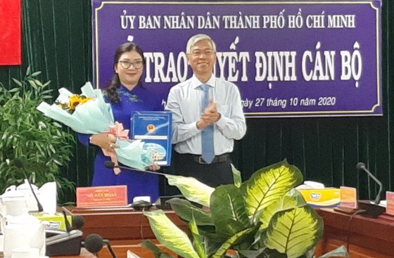 B&#224; Phạm Thị Th&#250;y Hằng l&#224;m Ph&#243; Chủ tịch UBND quận 3 - Ảnh 1