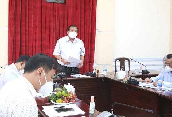Giám đốc Sở LĐTB-XH TPHCM Lê Minh Tấn phát biểu tại buổi kiểm tra